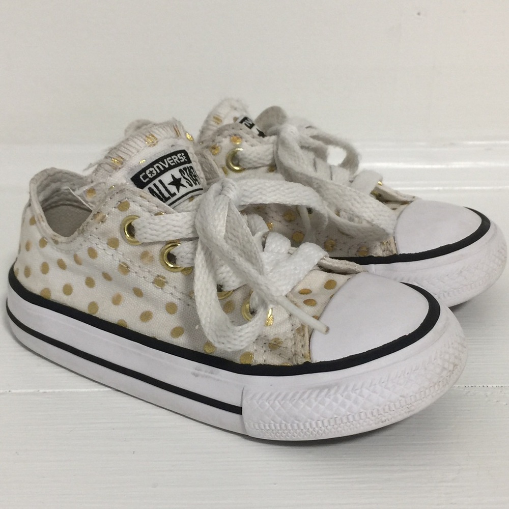 Converse TODDLER Sz 6 Gold polka dots
